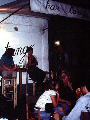 Bar Tango